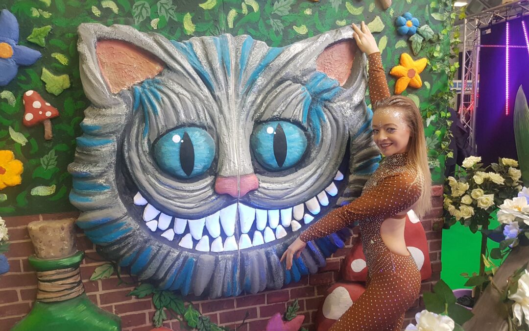 Cheshire Cat Backdrop